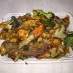 Best Hunan Chicken in Naugatuck, CT